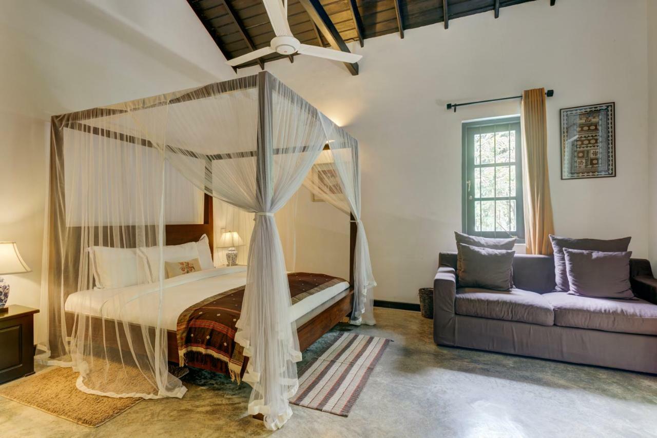 Villa Republic บันดาราเวลา ภายนอก รูปภาพ