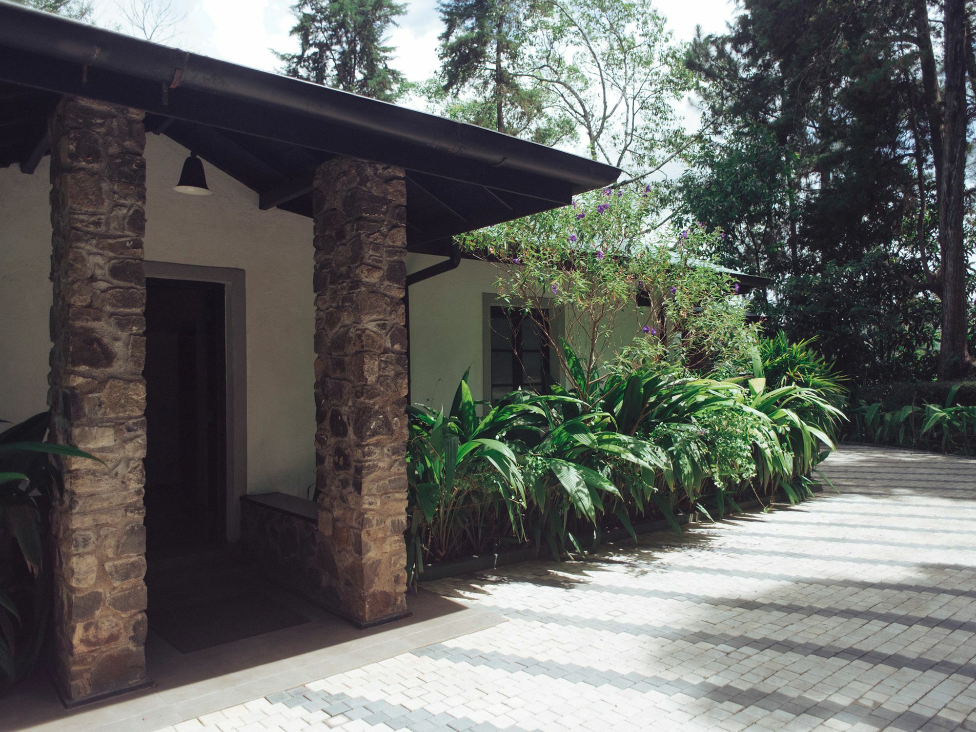 Villa Republic บันดาราเวลา ภายนอก รูปภาพ